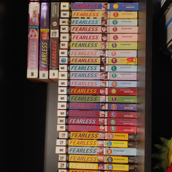 "Fearless" COMPLETE Book Series By Francine Pascal! - Picture 3 of 3